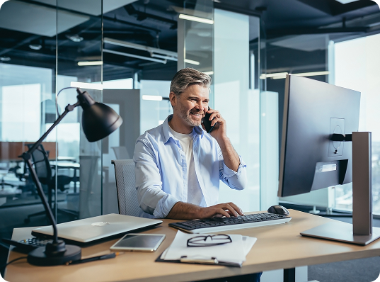 Man using TPS Cloud Axis on phone